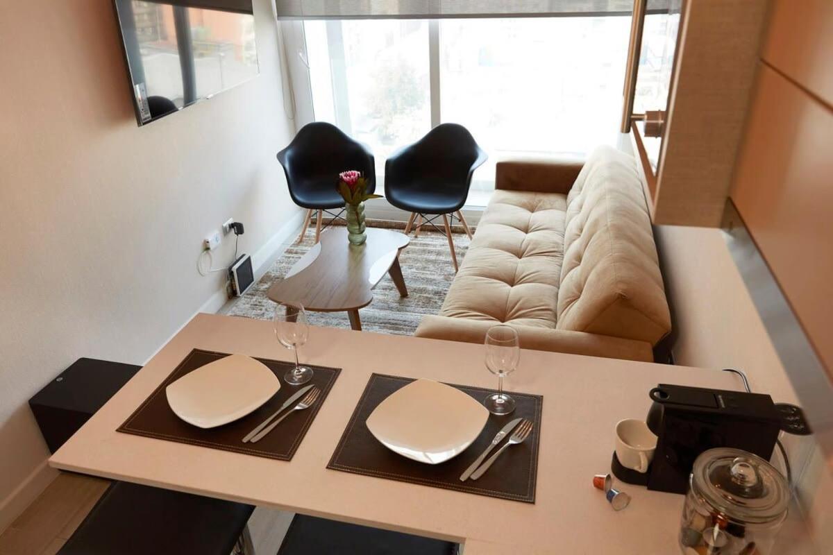 Apartamento Hom I Amplio Y Comodo Depto 2d2b En Centro Santiago de Chile